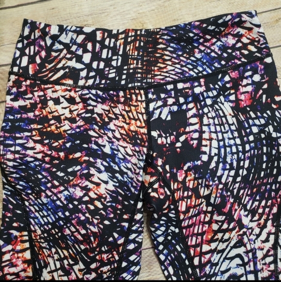 Zella Multicolored Cropped Active Leggings Size XS - Picture 4 of 9